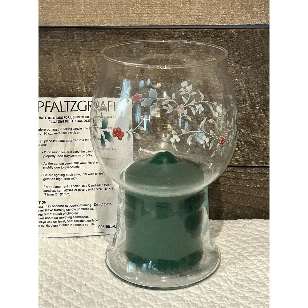 Pfaltzgraff Winterberry Hurricane Lamp Floating Candle Christmas -‎